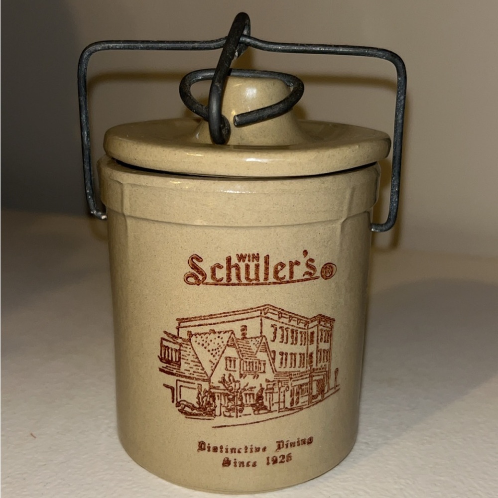 WIN Schulers little crock